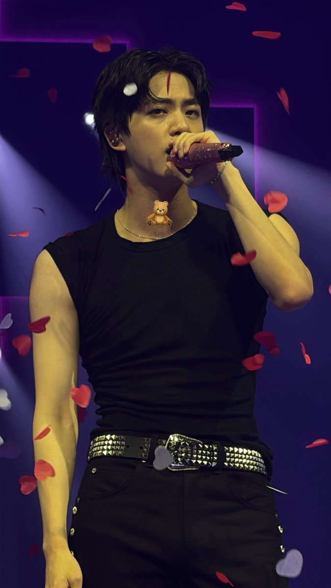 connvfx's tweet image. LA FOTO, KIM SEOKJIN ERES REAL???