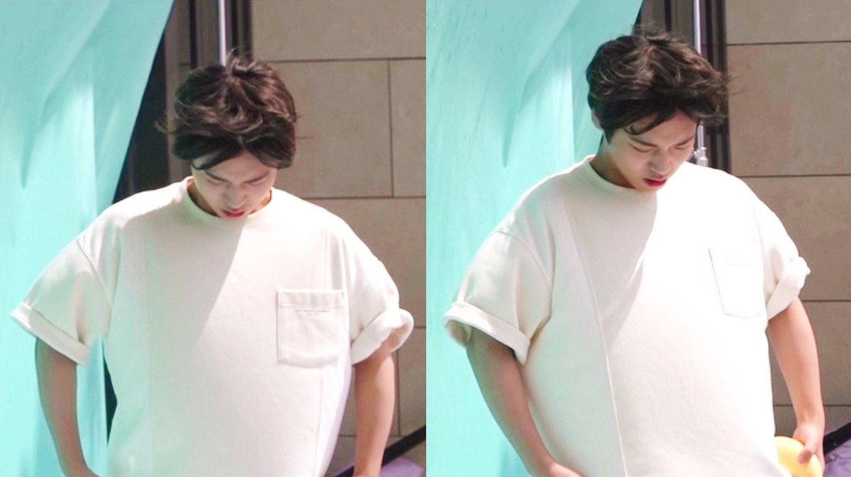 noirwink's tweet image. 지훈아 시원한 하루 보내🩵🩵🩵