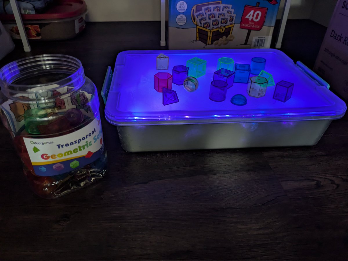 MrsDrenckpohl's tweet image. Today was diy kindergarten project day! Thanks to the amazing #clearthelist donations I was able to make 4 light tables. I can&apos;t wait for my kinders to learn through play while using them!  My husband helped too 🙂 #Teachersof𝕏 #teachertwitter
