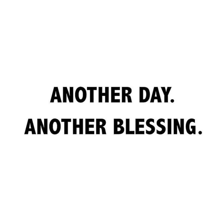 EmmjayDblessed's tweet image. I sincerely pray that whatever belongs to you, effortlessly flows into your life this new week 🙏🕯✨️
Good morning and happy Monday, beautiful people.
#onelove ❤️