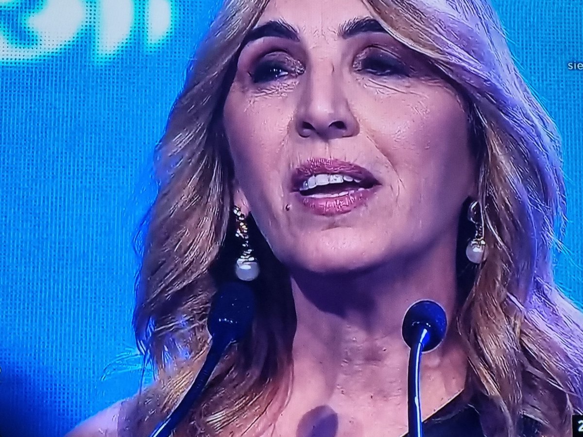 luisbremer's tweet image. Felicitaciones @Karinaiavicoli por el #MartinFierroRadio 👏👏👏👏👏👏👏👏👏👏👏👏