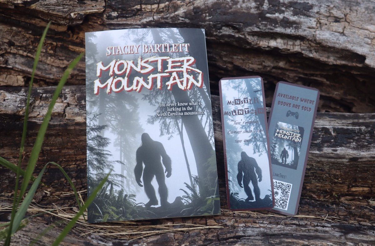 stac_bar's tweet image. MG Fantasy!⛰🌲

Amazon—a.co/d/gNAuZfO

B&amp;amp;N—shorturl.at/BODTP

#MG #fantasy #teacher #monstermountainmagic #writingcommunity  #readingcommunity #gaming #NC