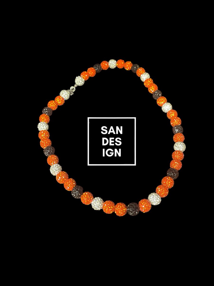 Show Your School Spirit! Your TEAM Colors! Necklace or Bracelet!
Let Me Know or go to: Simoneandnina.com