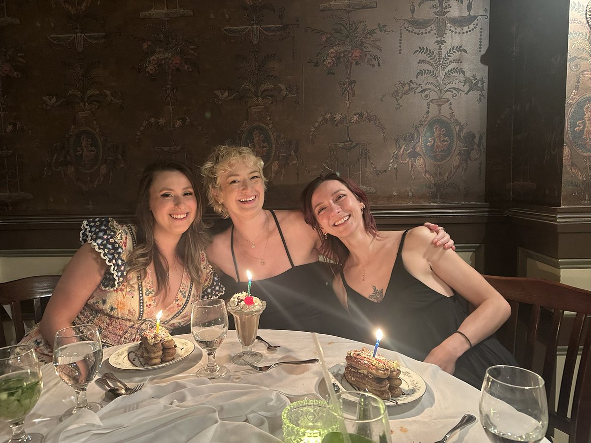 knittykitty's tweet image. ✨ a happy birthday indeed ✨
