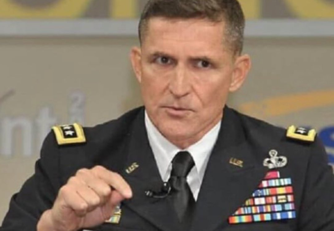 hide2951889's tweet image. 🇺🇸速報!💥フリン将軍、💥FBIに⚠️オバマ邸宅への家宅捜索を要求 ― カロラマがロシア疑惑工作の背後にあるディープステートの拠点と暴露…