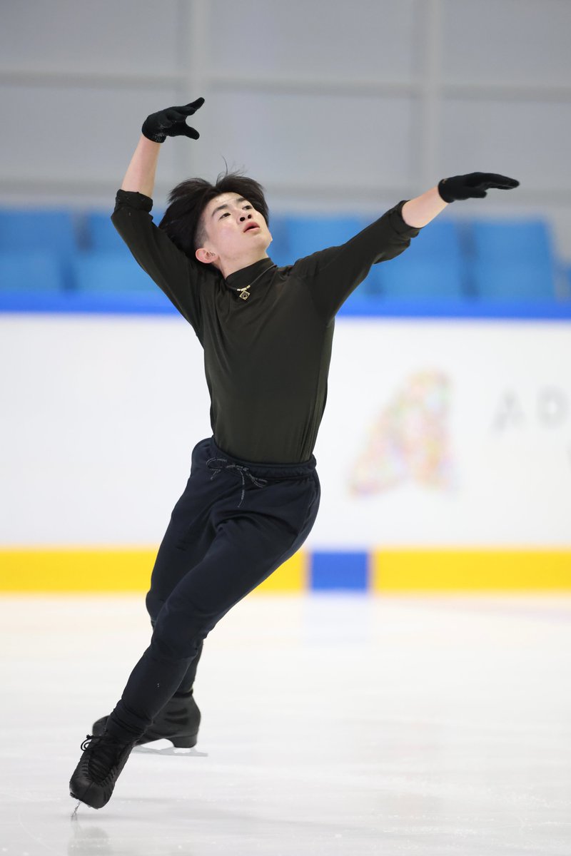 AxelQuadruple's tweet image. 〈 ジュニア強化合宿 〉
#植村駿 選手
Photo by Kiyoshi Sakamoto
#figureskate #ShunUEMURA