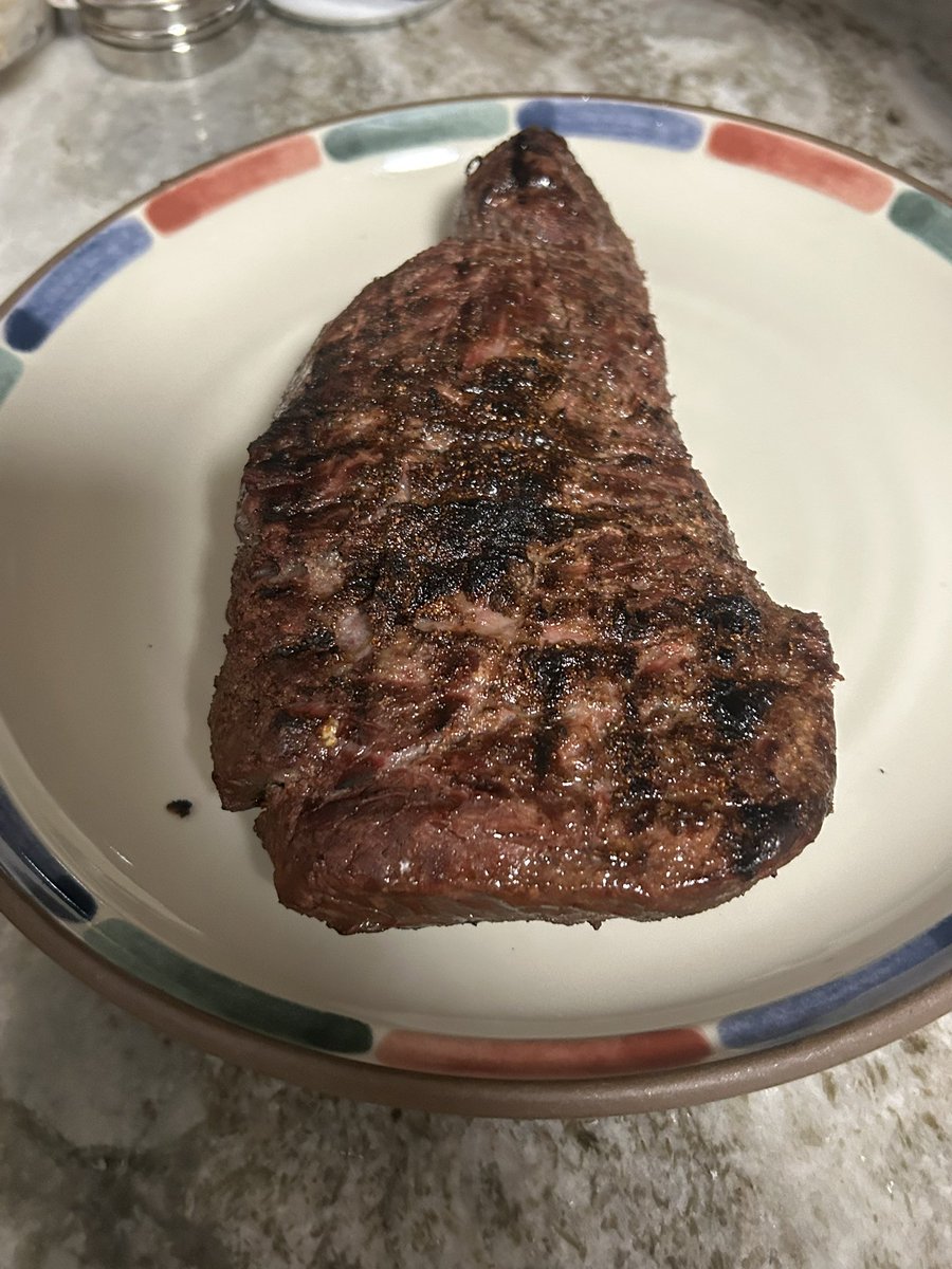 Simonsez0420's tweet image. Apparently, can’t respond to a tweet, er post. Thanks @elonmusk
Anyway, tritip’s done.
Yay me.
@_ScottsStuff have at it.