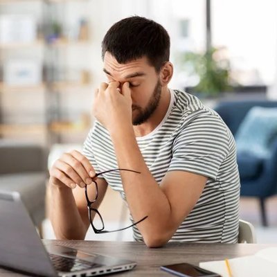 updatecultura's tweet photo. "Síndrome do domingo à noite" é o termo utilizado para sensações que incluem ansiedade, tristeza, angústia e apreensão em relação ao final do domingo. Você tem? https://t.co/0fUVCH6cHF