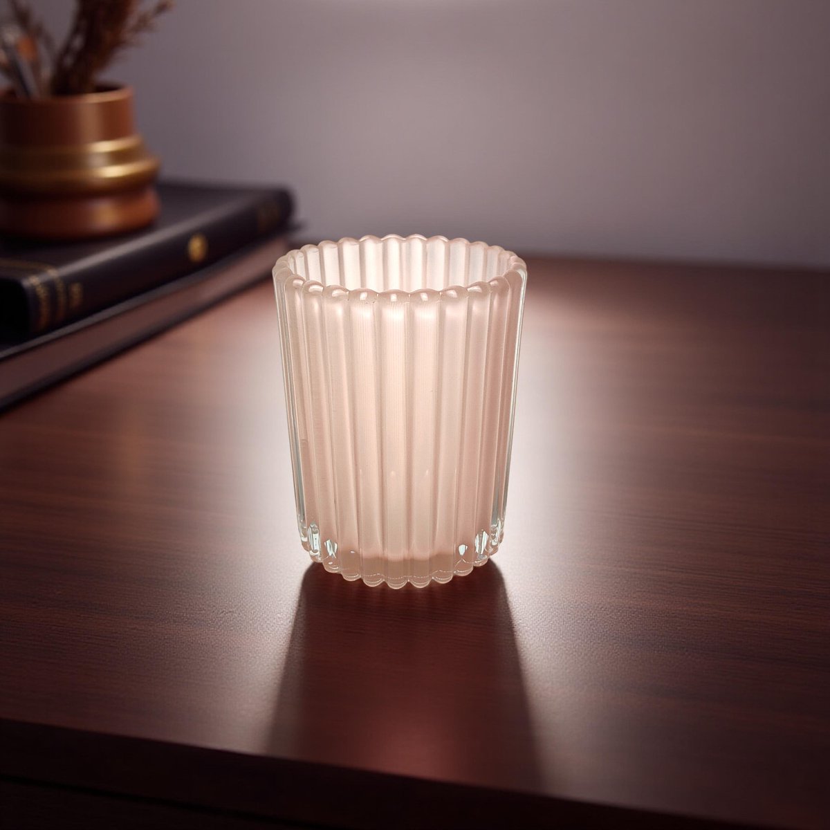 tinhngocvn1's tweet image. Looking for the perfect pop of pink? 💕 
Whether you're filling them with your favorite scents, creating DIY gifts, or simply adding a splash of color to your decor, these jars are a must-have.
📧 sale01.tn@tinhngochouseware.com
#CandleJars #PinkDecor #DIYCrafts #GiftIdeas