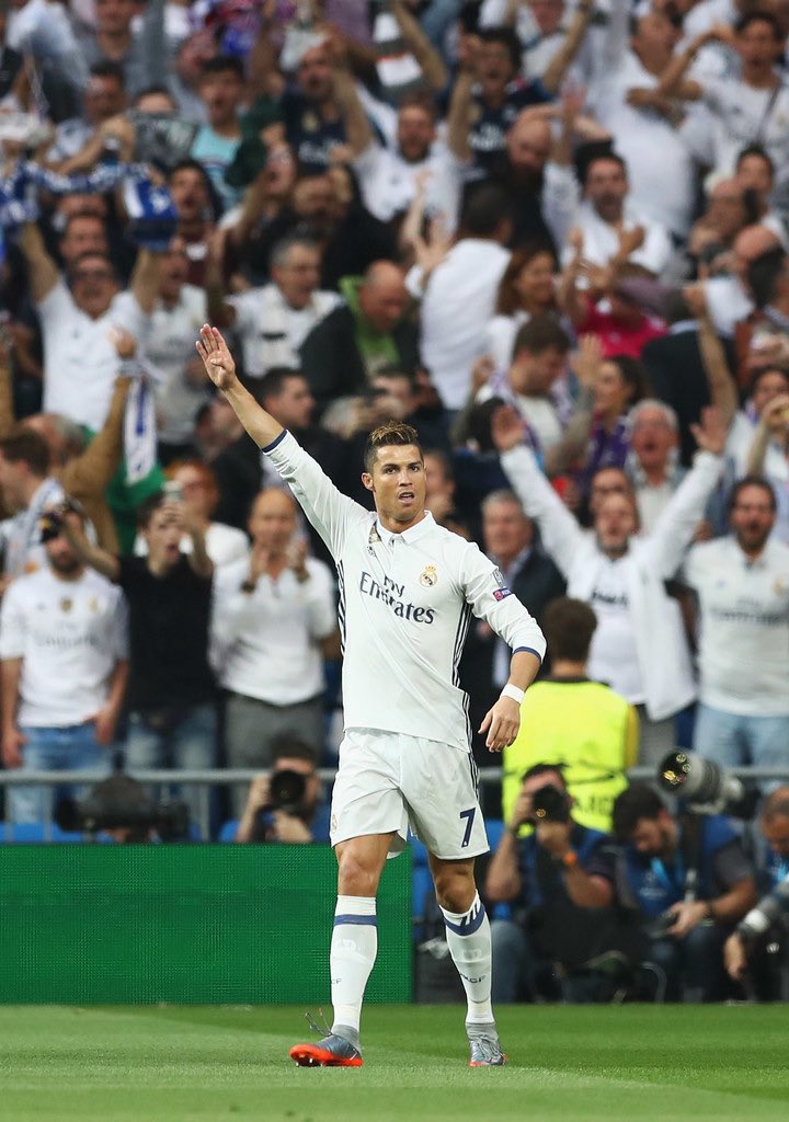 CR7HQ_'s tweet image. REALMADRID-ATLETICO
on May 2, 2017
#CristianoRonaldo #RealMadrid