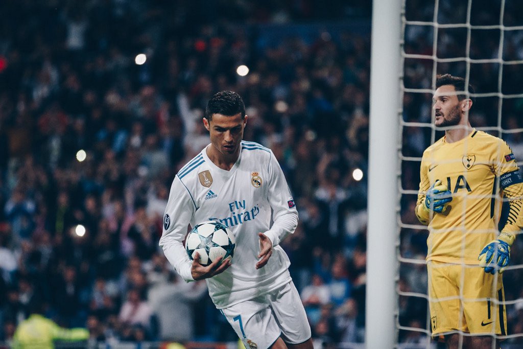 CR7HQ_'s tweet image. Real Madrid v Tottenham Hotspur - UEFA Champions League
on October 17, 2017
#CristianoRonaldo #RealMadrid