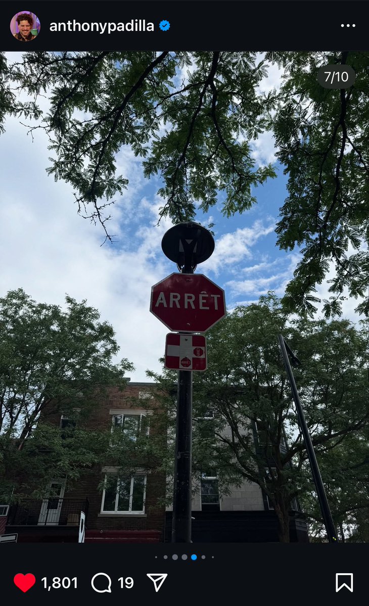 smoshidiothead's tweet image. why did both ian and anthony post these stop signs in their most recent photo dumps..? 🤨