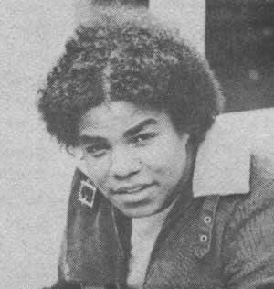 mjslacefront's tweet image. who told tito to give his afro a middle part bussdown