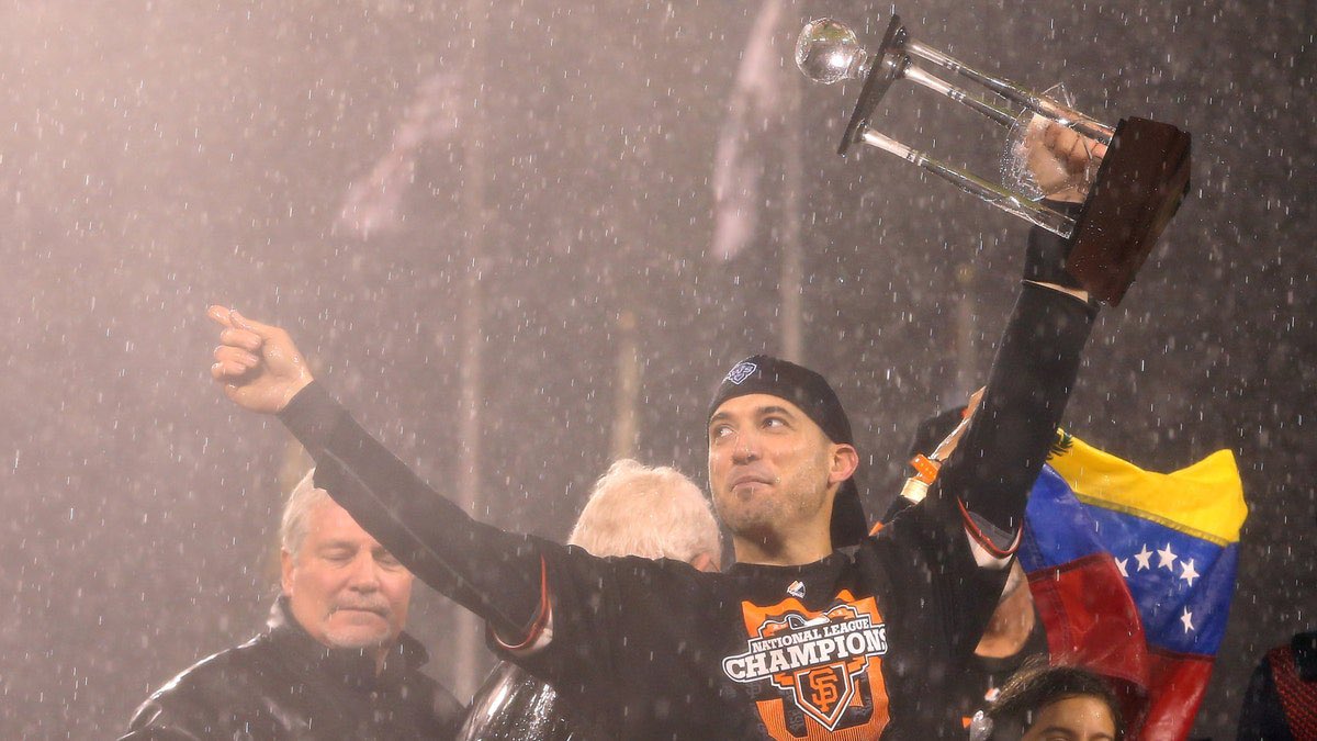 Marc0Scutaro's tweet image. Congrats to my close and personal friend @LouSeal01 on making it into the Hall of Fame