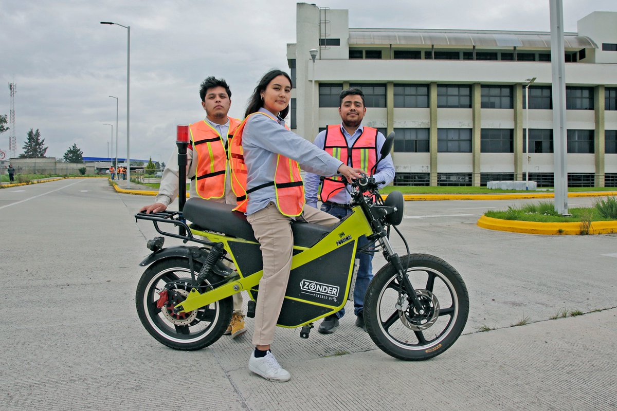 ComSocEdomex's tweet image. ¡Estudiantes mexiquenses diseñan moto eléctrica…y ya se vende!
El @TecJocotitlan cuenta con 12 programas educativos acreditados, tres de ellos con certificación internacional.
Más detalles : goo.su/jQkGEg