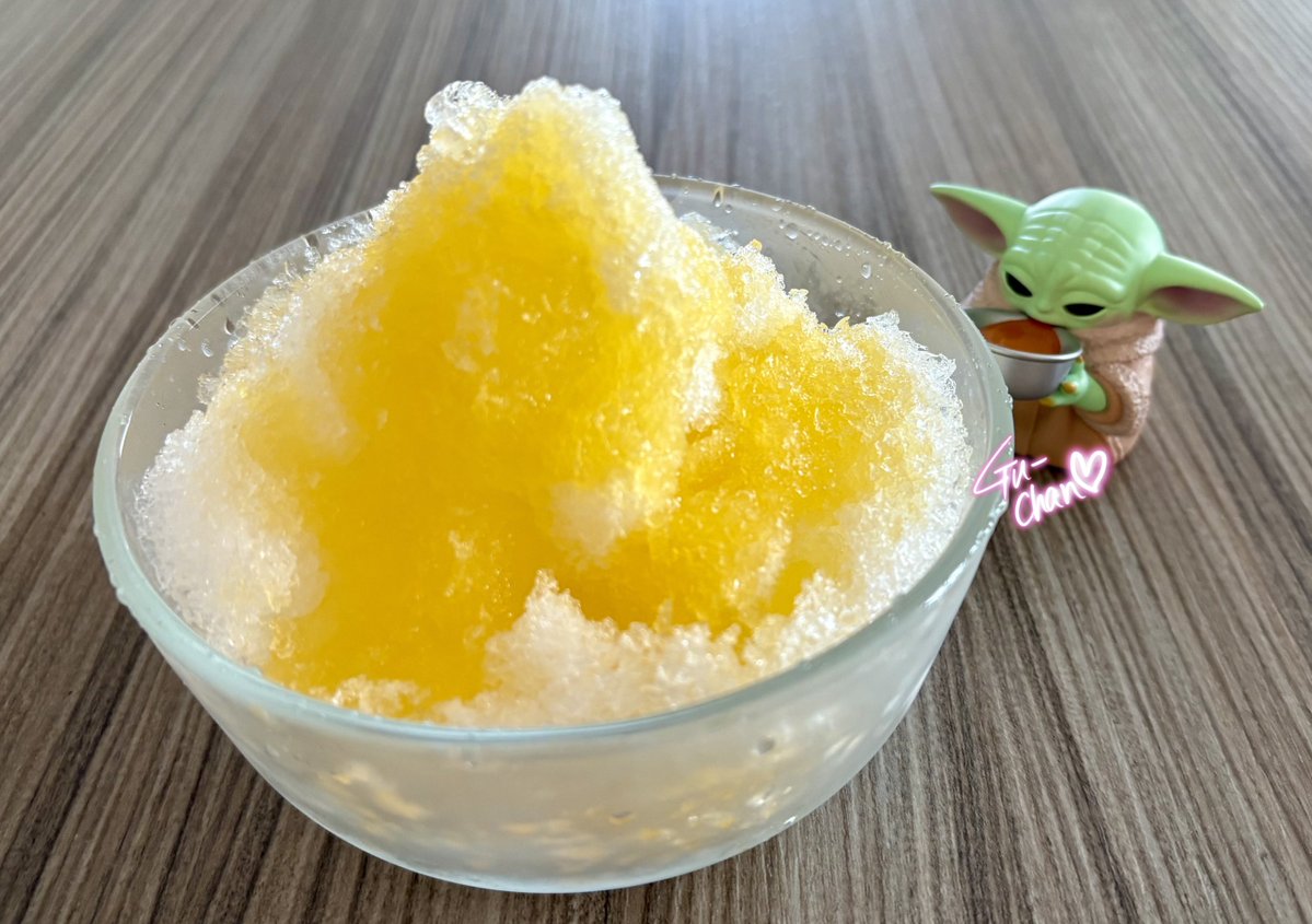 GroguLove's tweet image. グーちゃんとお家かき氷🍧
#Grogu 
#TheMandalorian
