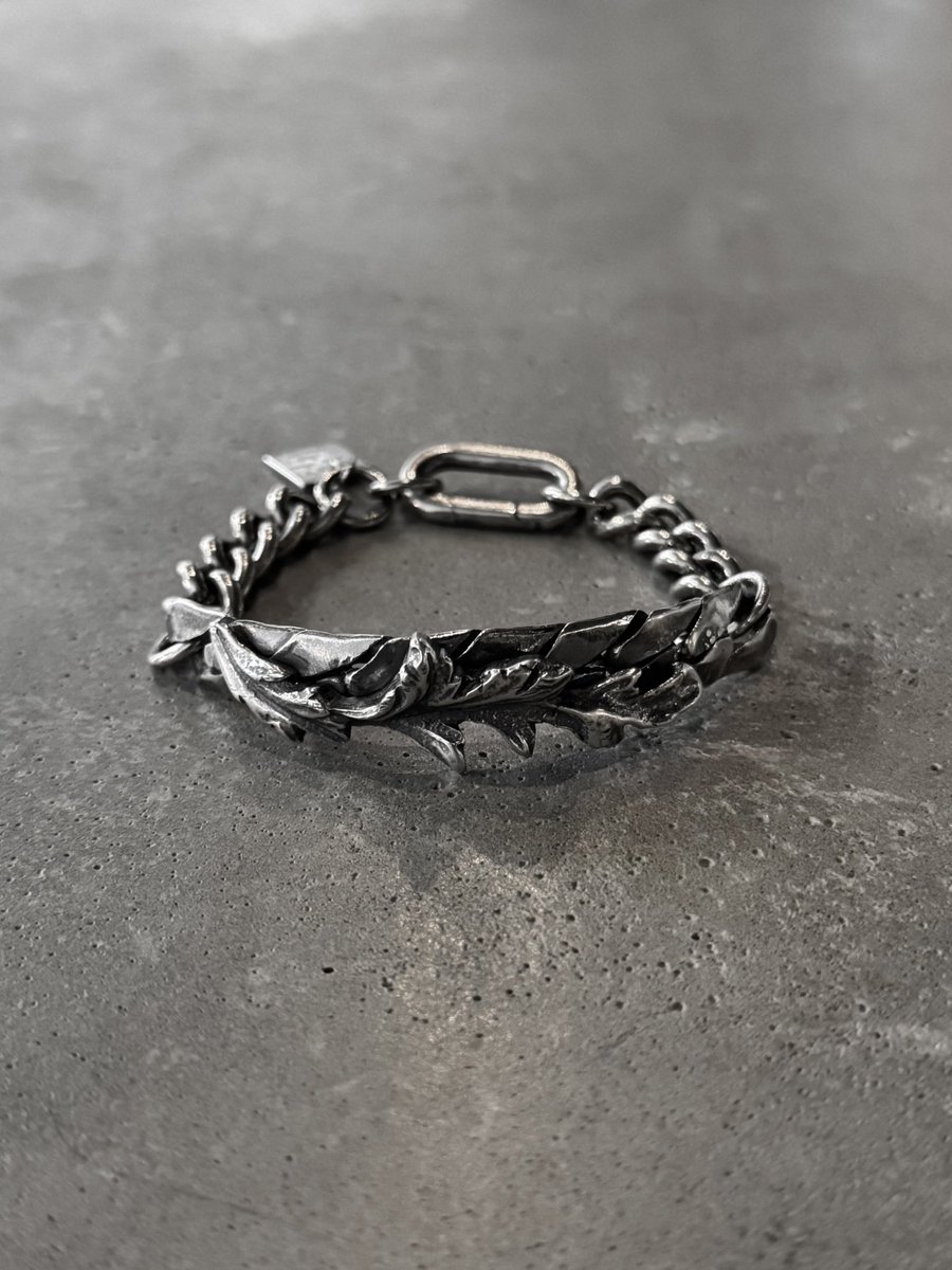 DARKWAVE_STORE's tweet image. [ GOTI ] JEWELRY 

New Arrivals at DARK WAVE 

d-a-r-k-w-a-v-e.com

📍 Singapore, orchardgateway 04-14, Orchard Road

#Goti #DarkWaveSg