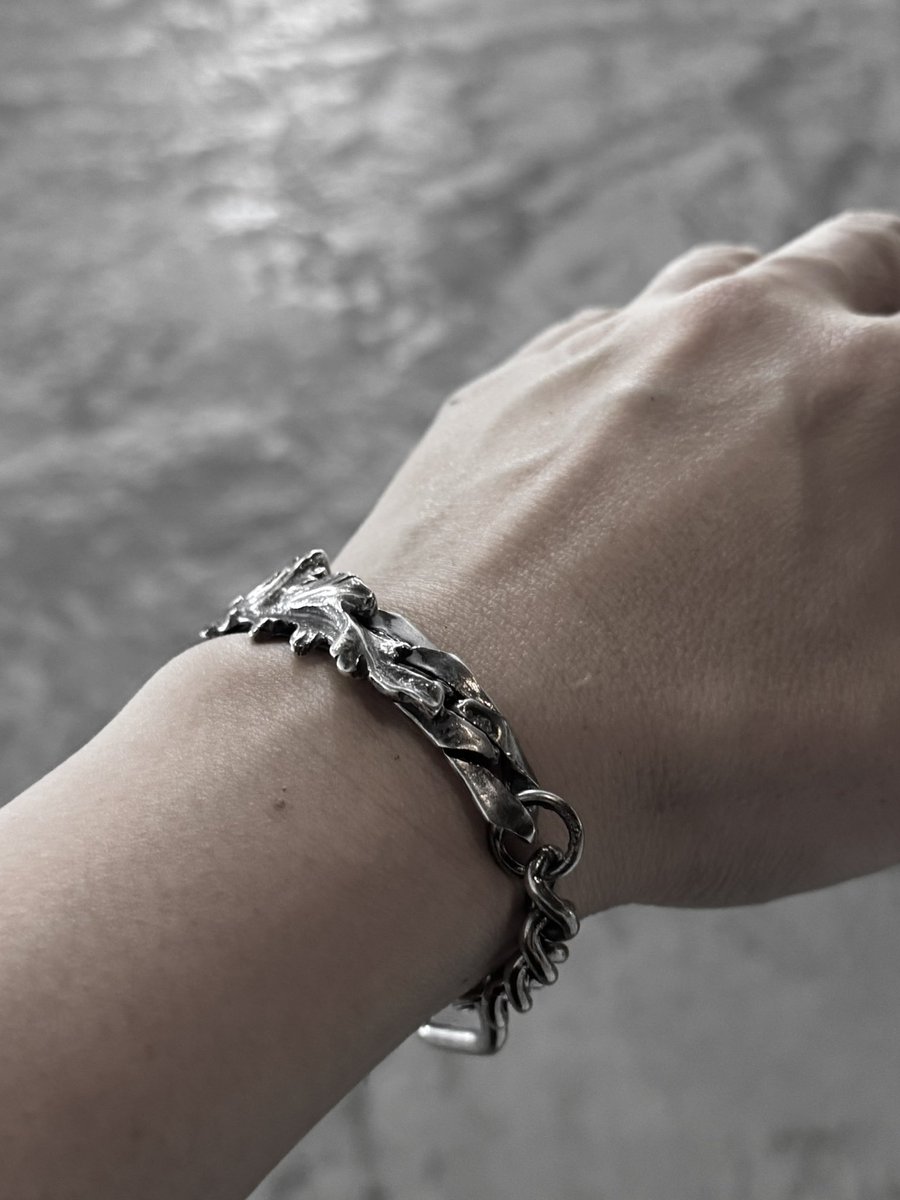 DARKWAVE_STORE's tweet image. [ GOTI ] JEWELRY 

New Arrivals at DARK WAVE 

d-a-r-k-w-a-v-e.com

📍 Singapore, orchardgateway 04-14, Orchard Road

#Goti #DarkWaveSg