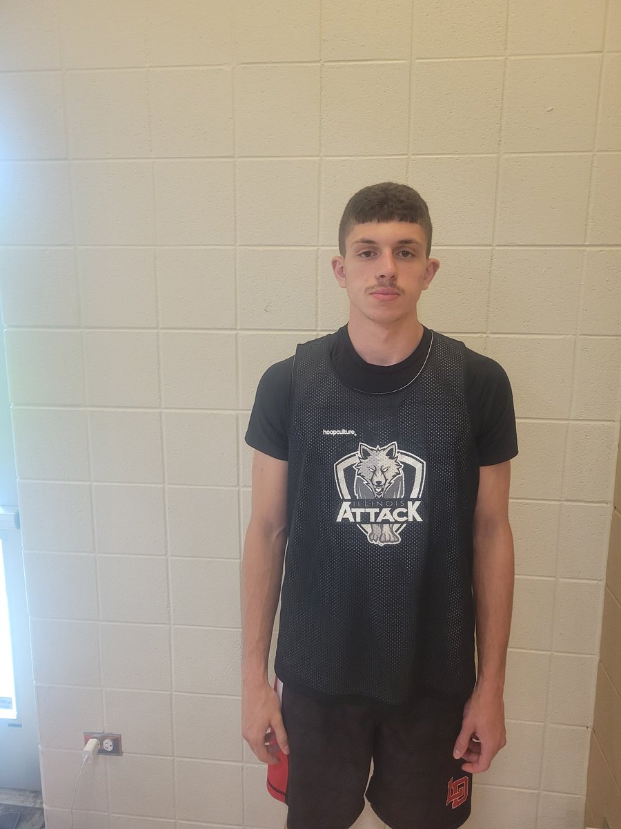 Illinois Attack 16u (@ilattack16u) on Twitter photo <a href="/mofarhan_34/">Mohammad Farhan</a> is an absolute horse. Mo plays the game with high energy and no nonsense. Mo is a physical defender and hits the glass very aggressively. Mo has a nice touch around the basket and a good feel for any offense you put him in. Keep working. <a href="/mofarhan_34/">Mohammad Farhan</a> is an absolute horse. Mo plays the game with high energy and no nonsense. Mo is a physical defender and hits the glass very aggressively. Mo has a nice touch around the basket and a good feel for any offense you put him in. Keep working.