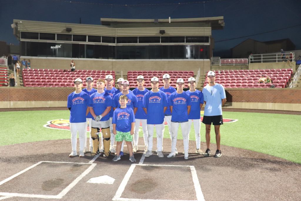 YardGoats2's tweet image. 🚨Yard Goats 15u Black win 10-8 in @PrimetimeIL ISU Championship Game over 5 Star Wisconsin 🚨
@Ryanp2028 2-3 3B 3RBIs
@j4m3son2 1-1 RBI
@JonnyBaseball28 1-2 RBI
@gunnar_larner 1-3
@NicB2028 2IP 3H 1R 3Ks