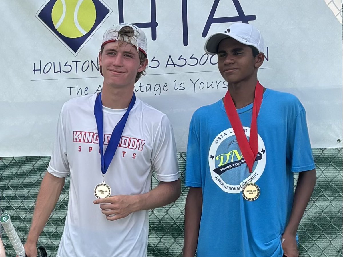 Ethan Thrower upset four opponents in a Level 5 USTA tournament this weekend to win the crown. The ‘27 grad is making a name for himself.