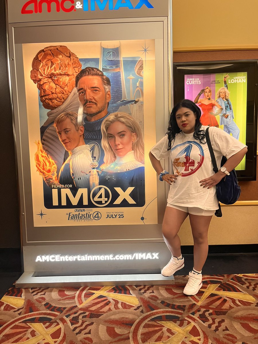 HeadphonesTblog's tweet image. Serving bold looks and even bolder fandom 🔥🎬 Ready for the action, the nostalgia, and the popcorn! #MovieNightVibes #GeekChic #BoldAndBright #CinemaStyle #fantastic4 #fantasticfourfirststeps #fantasticfour @fantasticfour #marvel