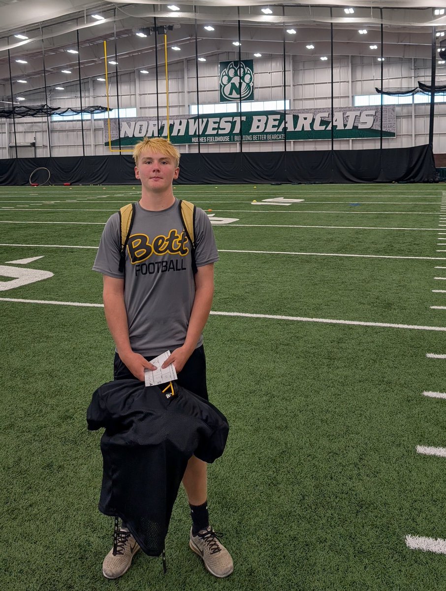 Cannon_Davis3's tweet image. Had a great time at Northwest Missouri State today. Definitely looking forward to my next trip there. Thanks for chatting @Jake_Willrich and @Coach_Boes. @BETTfootball @RipCity7on7 @PrepRedzoneIA @PRZ_OscarG @QBHitList