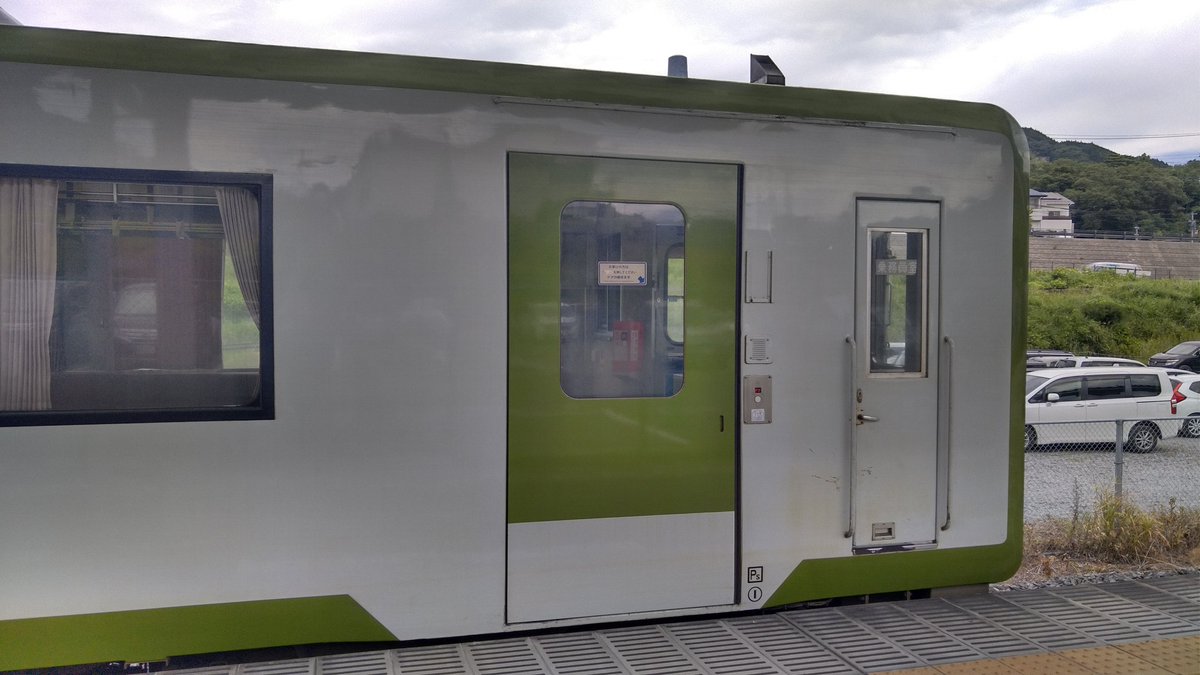 getureigo's tweet image. いつ見てもキハ110の度合いはカッコいい