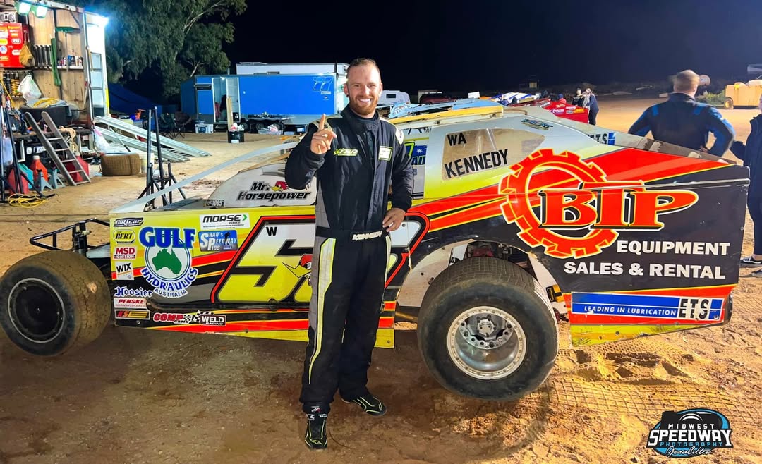 totally_msport's tweet image. HAPPY Birthday, Travis Kennedy. The Perth, Western Australian-based V8 Dirt Modified racer turns 30 today.
#TotallyMotorsport
#YourMotorsportFix