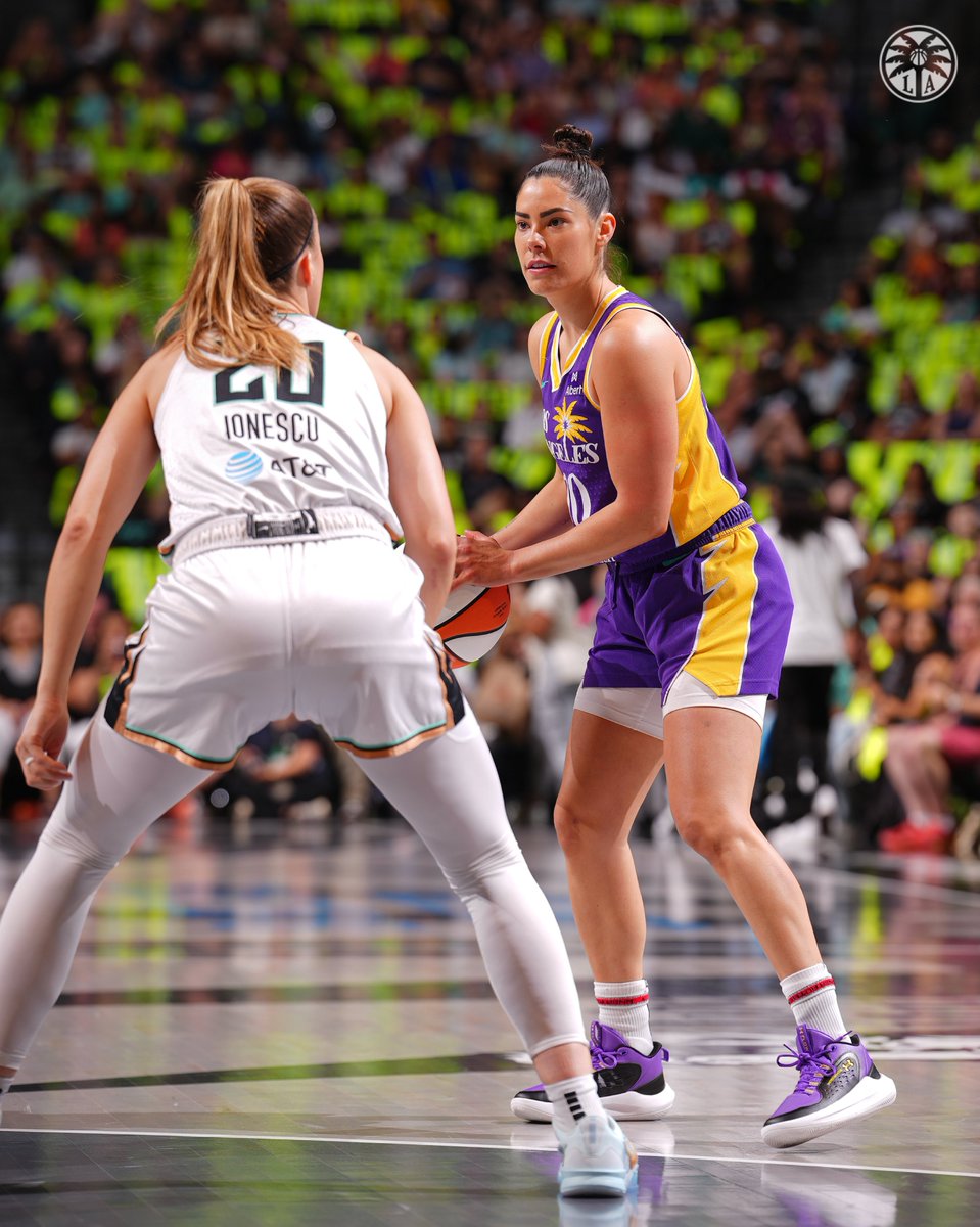KP has recorded 3+ three-pointers for the 7th consecutive game, the longest streak in the WNBA this season. 🔥