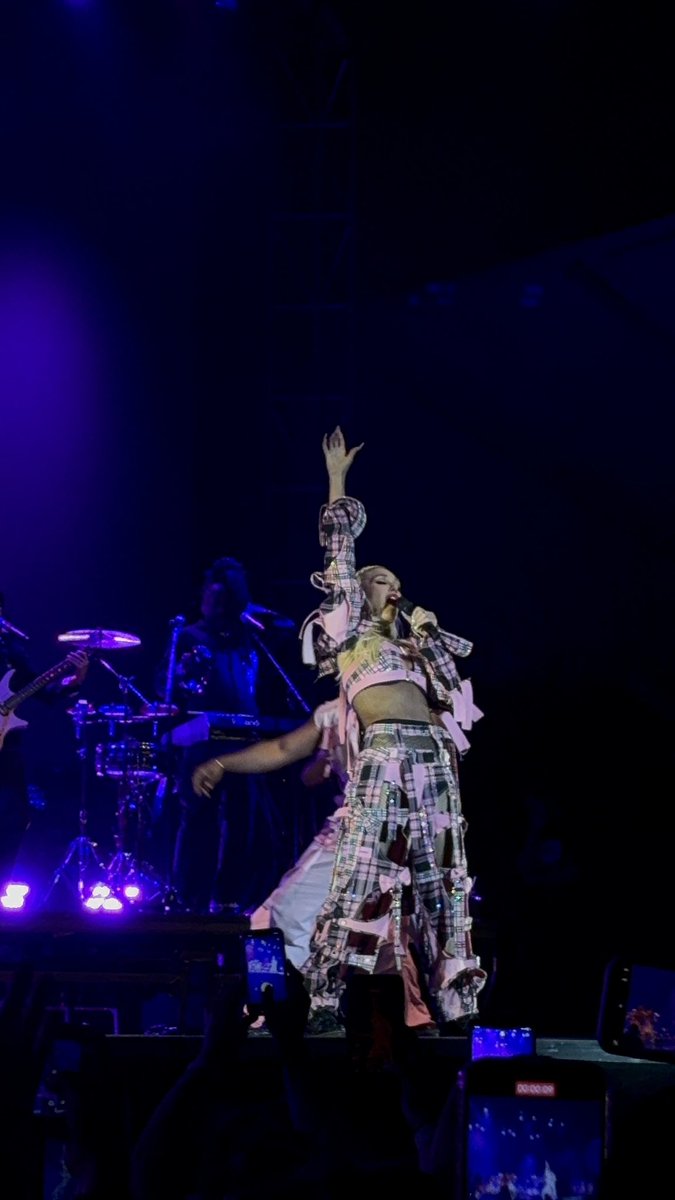 Greg Smith (@radiogregsmith) on Twitter photo That <a href="/gwenstefani/">Gwen Stefani</a> ranks very high on the list of best concerts I’ve seen. What a show. Well done, <a href="/CPMFEST/">Churchill Park Music Festival</a> That <a href="/gwenstefani/">Gwen Stefani</a> ranks very high on the list of best concerts I’ve seen. What a show. Well done, <a href="/CPMFEST/">Churchill Park Music Festival</a>