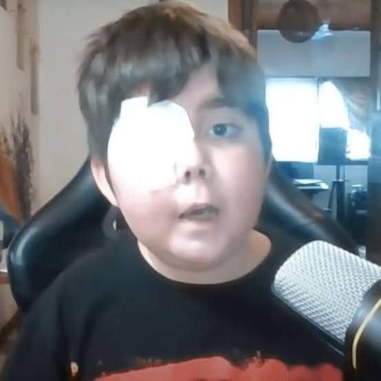 MastoFis's tweet image. ¿Ustedes tienen un ship culposo? El mío es este