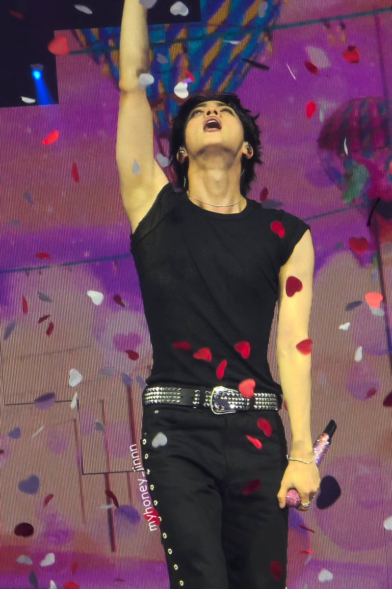 drpeppermilk's tweet image. WHAT THE FCKKKKKKKKKKKKKKK