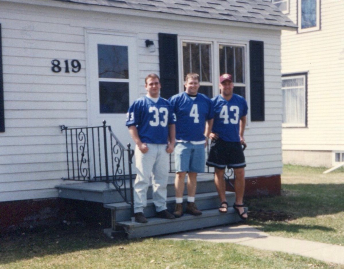 ZierMike's tweet image. Got this picture from @Madmartigan57 so these are 3 famous @mayville_FB Alum. Can you name them, bonus if you tag them on X