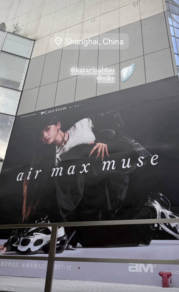 _bluustar's tweet image. katarinabluu @Nike 💙👟