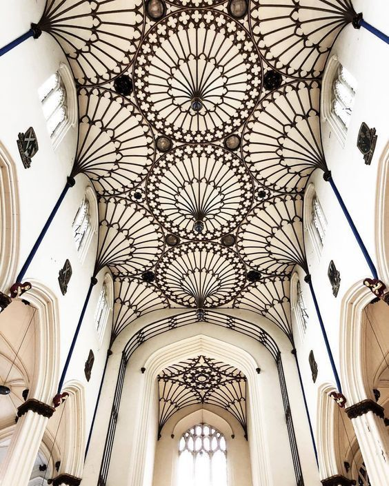 Nicryptic's tweet image. Look up!  #interiordesign #architecture