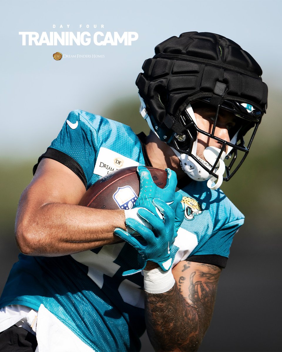 JaguarsUKandIE's tweet image. Working on the weekend 😮‍💨
 
@Dream_Finders  | #DUUUVAL