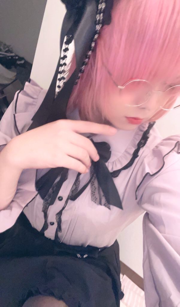 sqwtt_'s tweet image. 
