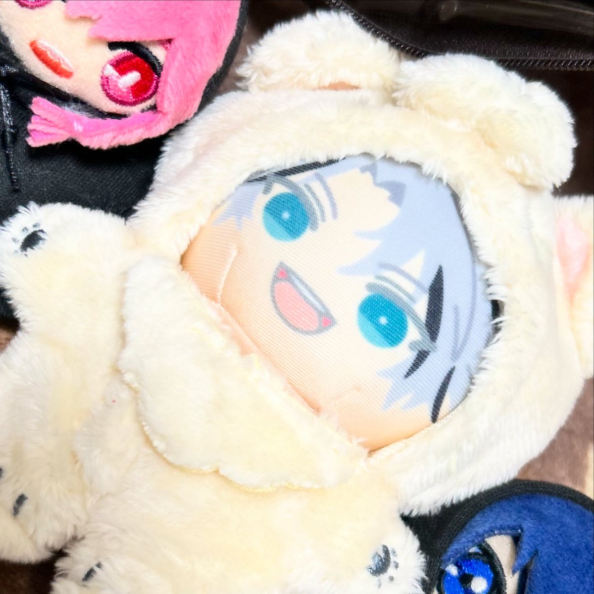 727c_'s tweet image. 