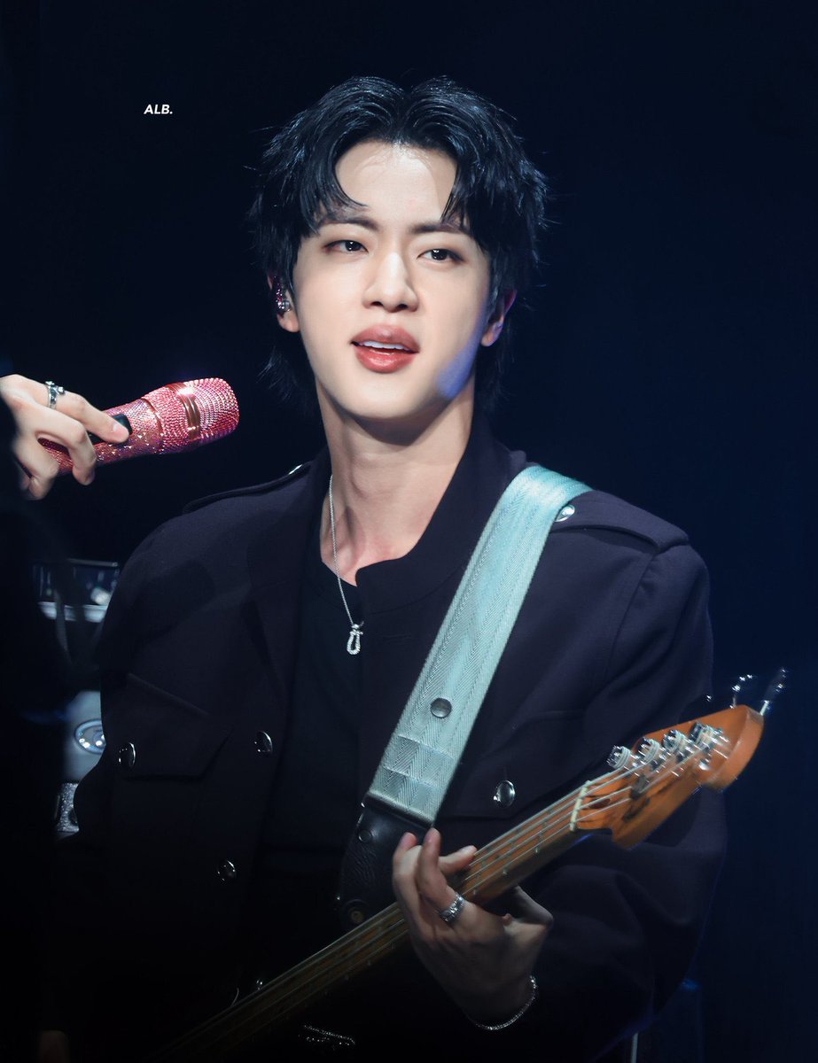 일렉이였어도 느좋인데
베이스인게 ㄹㅇ 최종 감다살 *리는 포인트임