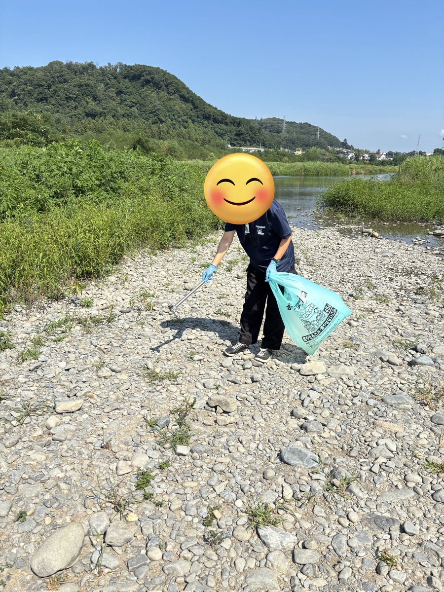 hamurazoo_'s tweet image. 多摩川の清掃に行ってきました✨
朝から30度超えは…
さすがに暑いですね😅
でも…
真夏のきれいな青い空☀️
緑がより一層濃くなった山⛰️
多摩川のきれいな景色を見ながら
楽しく清掃出来ました☺️
#羽村市動物公園
#ヒノトントンZOO