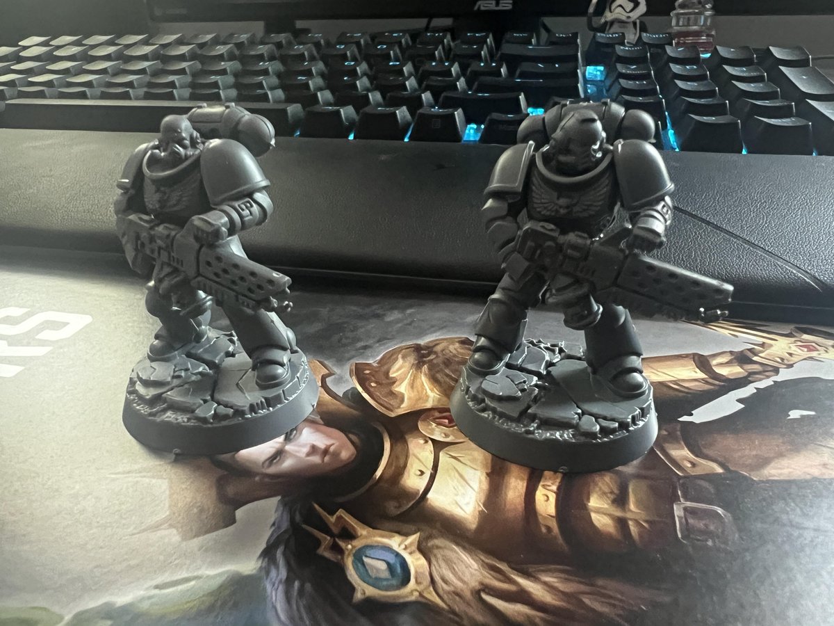 PaintMiniature's tweet image. First minis! Journey has begun. [by MoistZwiebel]
  
 #minipainting #miniaturepainting
