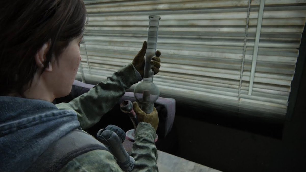 V4LKILLS's tweet image. Am i experiencing the mandela effect because i swore ellie said something teasing to dina here like oohh im tellin or something like that