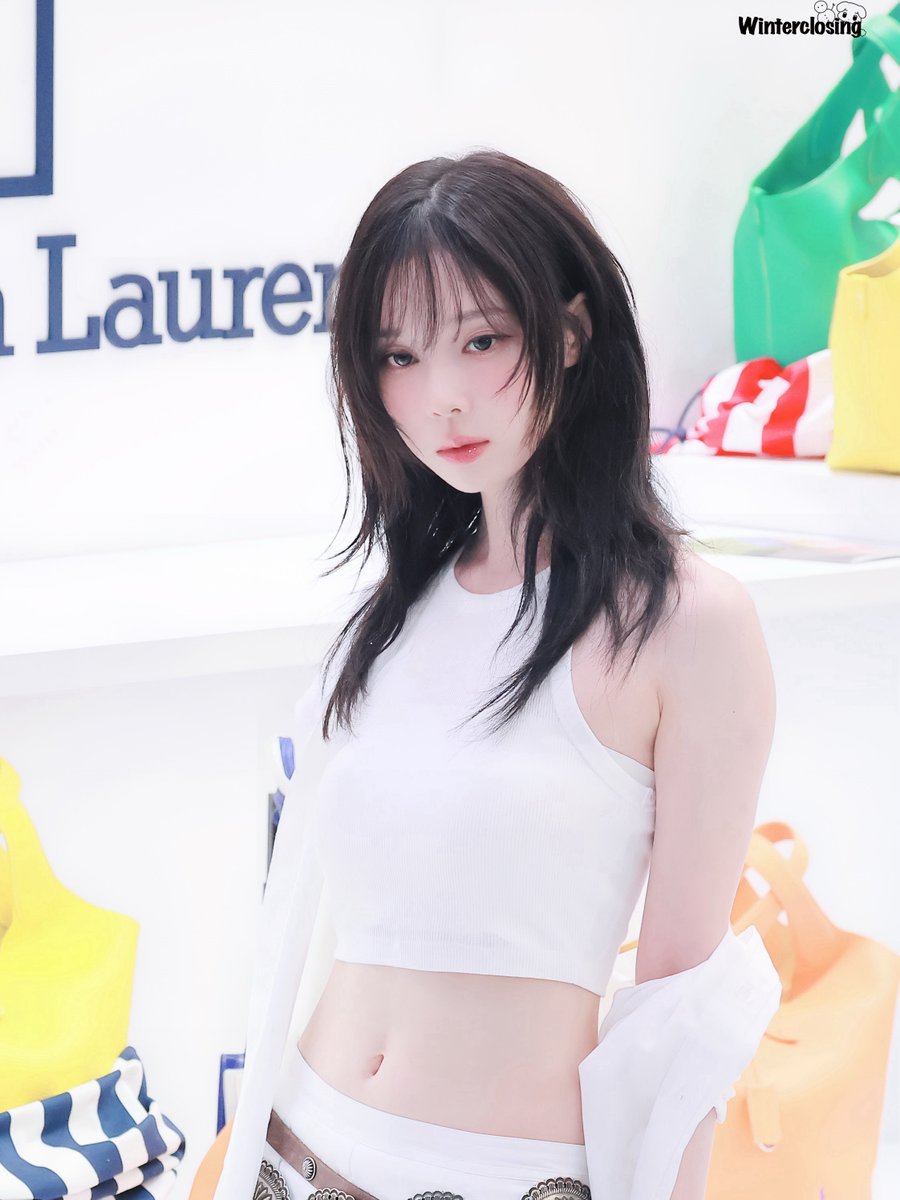 kwtclosing0101's tweet image. 250728 Polo Ralph Lauren
GOD….
#aespa #æspa #에스파
#WINTER #윈터
#WINTERxPoloRalphLauren