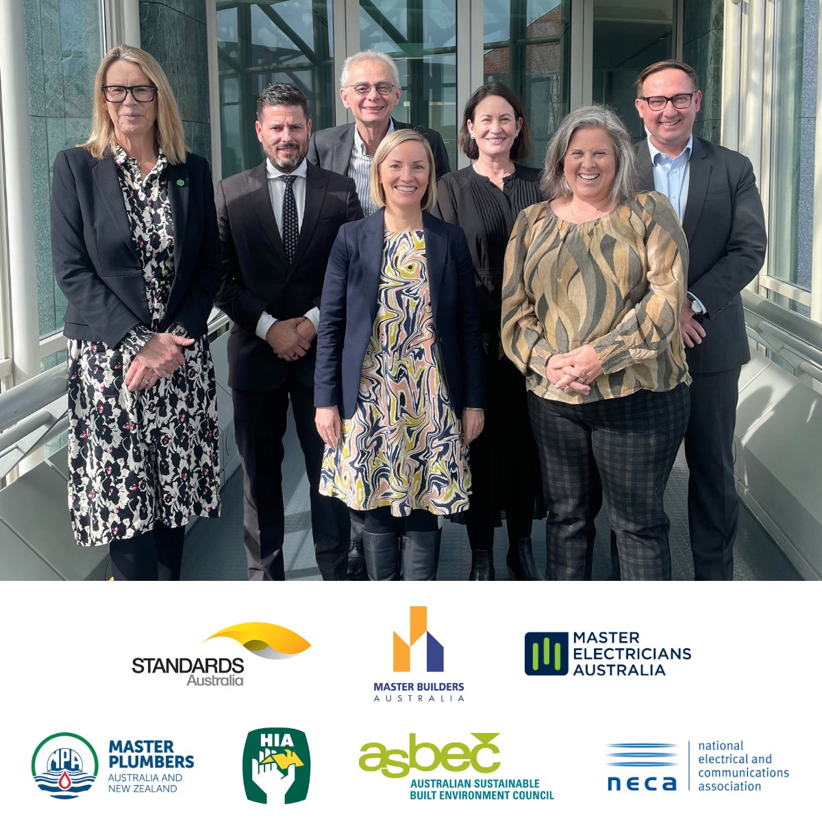 Australia’s construction leaders &amp; Standards Australia met at Parliament House to address access to standards, a key issue for safety, productivity &amp; housing delivery. We’re advocating for change. 👉 Read the full announcement: standards.org.au/news/industry-…
