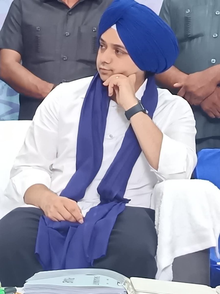 Davinde18302763's tweet image. श्री आकाश आनंद जी राष्ट्रीय कोऑर्डिनेटर बहुजन समाज पार्टी सरदार लुक में बहुत ही खूबसूरत तस्वीर