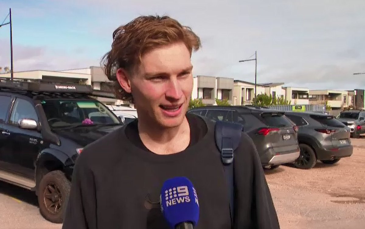 Braden Ingram (@bradeningram) on Twitter photo Crow Max Michalanney's hamstring strain is worse than hoped.
It's a 4-6 week injury, meaning he won't be sighted before the end of regular season, and could be touch and go for the first week of finals.
Hear from the star defender exclusively tonight:
<a href="/9NewsAdel/">9News Adelaide</a> <a href="/FootyonNine/">Footy on Nine</a> Crow Max Michalanney's hamstring strain is worse than hoped.
It's a 4-6 week injury, meaning he won't be sighted before the end of regular season, and could be touch and go for the first week of finals.
Hear from the star defender exclusively tonight:
<a href="/9NewsAdel/">9News Adelaide</a> <a href="/FootyonNine/">Footy on Nine</a>