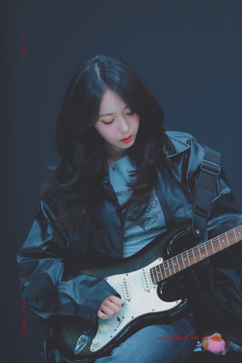 B_log0603's tweet image. 250727 강남 팬 사인회

#VIVIZ #비비지 #ビビジ #신비 #SINB #シンビ