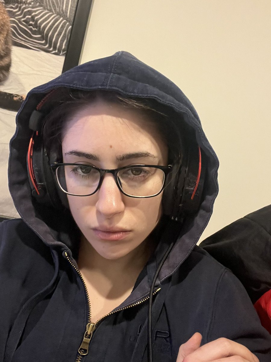 was reading through the dictionary and i found this word… “misunderstood”… which i feel describes me perfectly. i am so misunderstood.