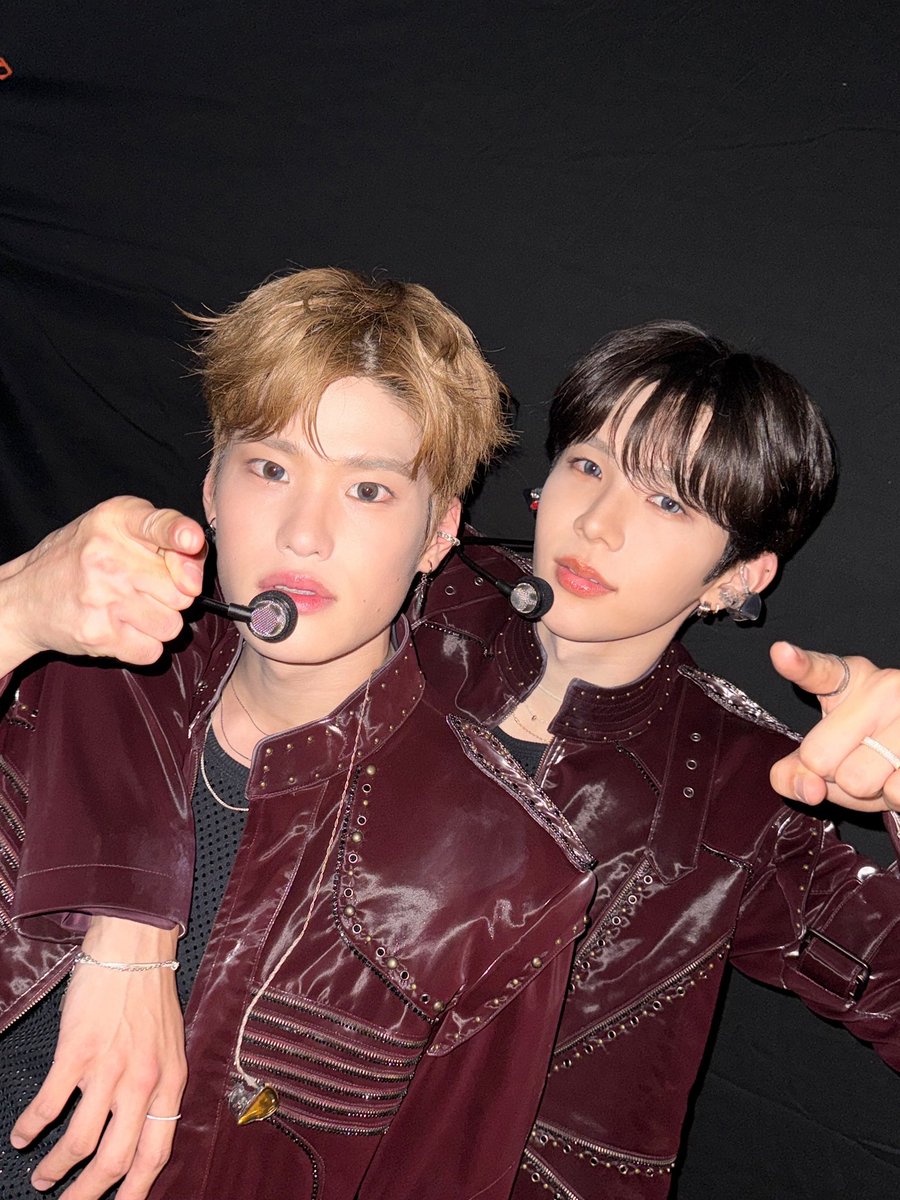 almondbriiiize's tweet image. 타로 너무 예뻐🧡🥹